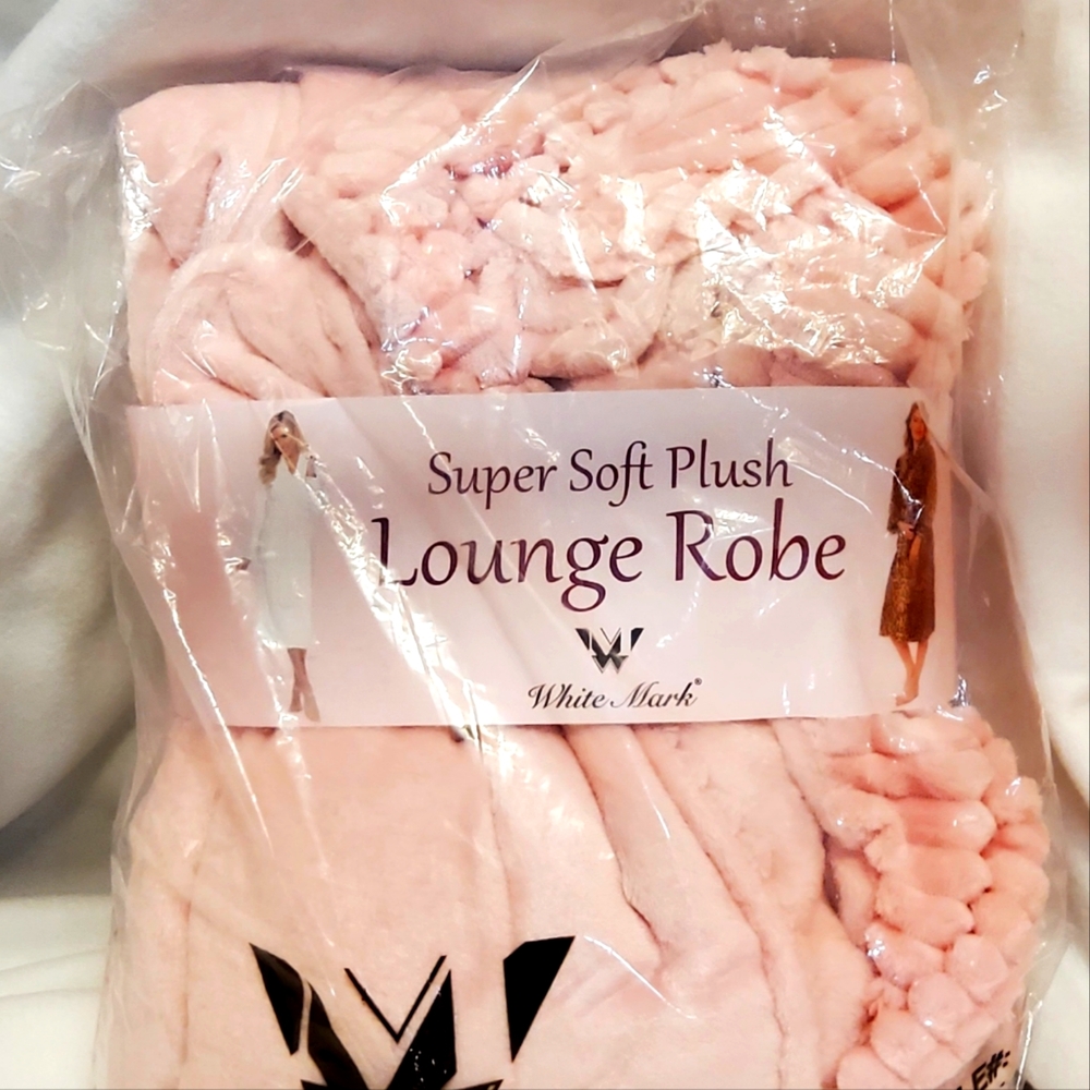 White Mark - super soft lounge robe, shawl collar, pockets, pink.